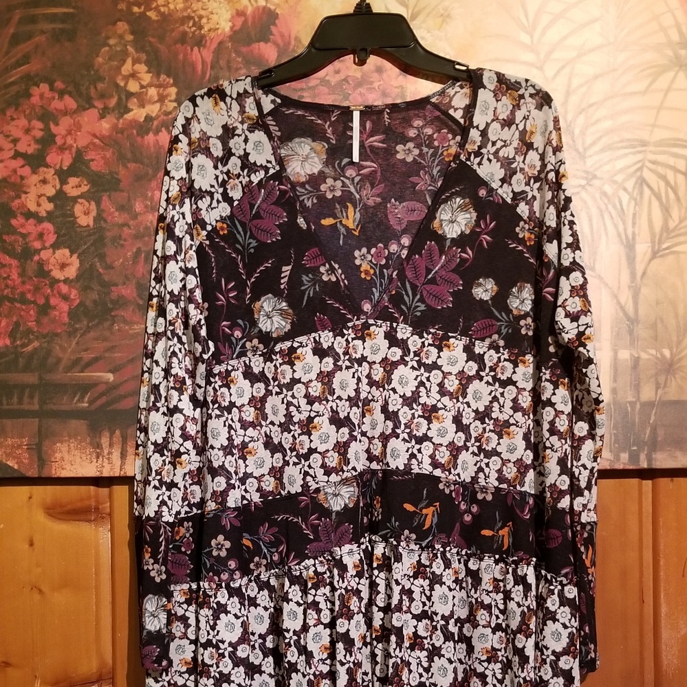 Long sleeve V neck blouse